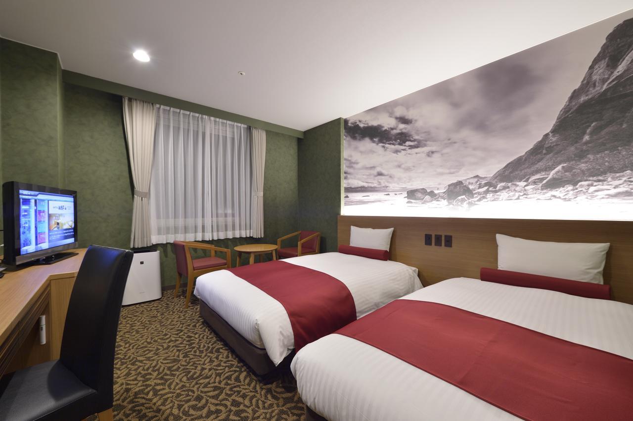 Hotel Wbf Sapporo Odori Luaran gambar
