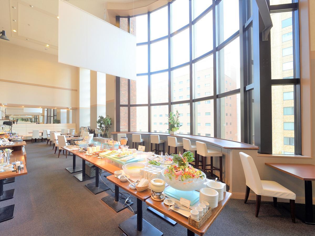 Hotel Wbf Sapporo Odori Luaran gambar
